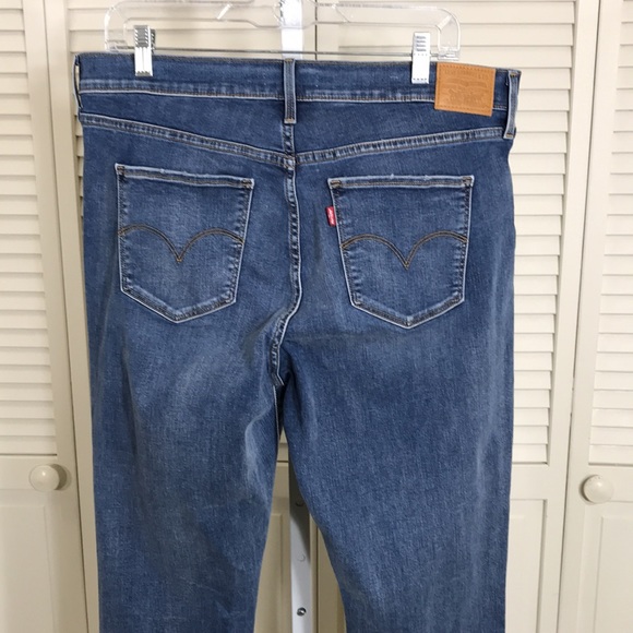 NWT Levi's Premium Women's 315 Shaping Bootcut Jeans Size 34 - Picture 9 of 14